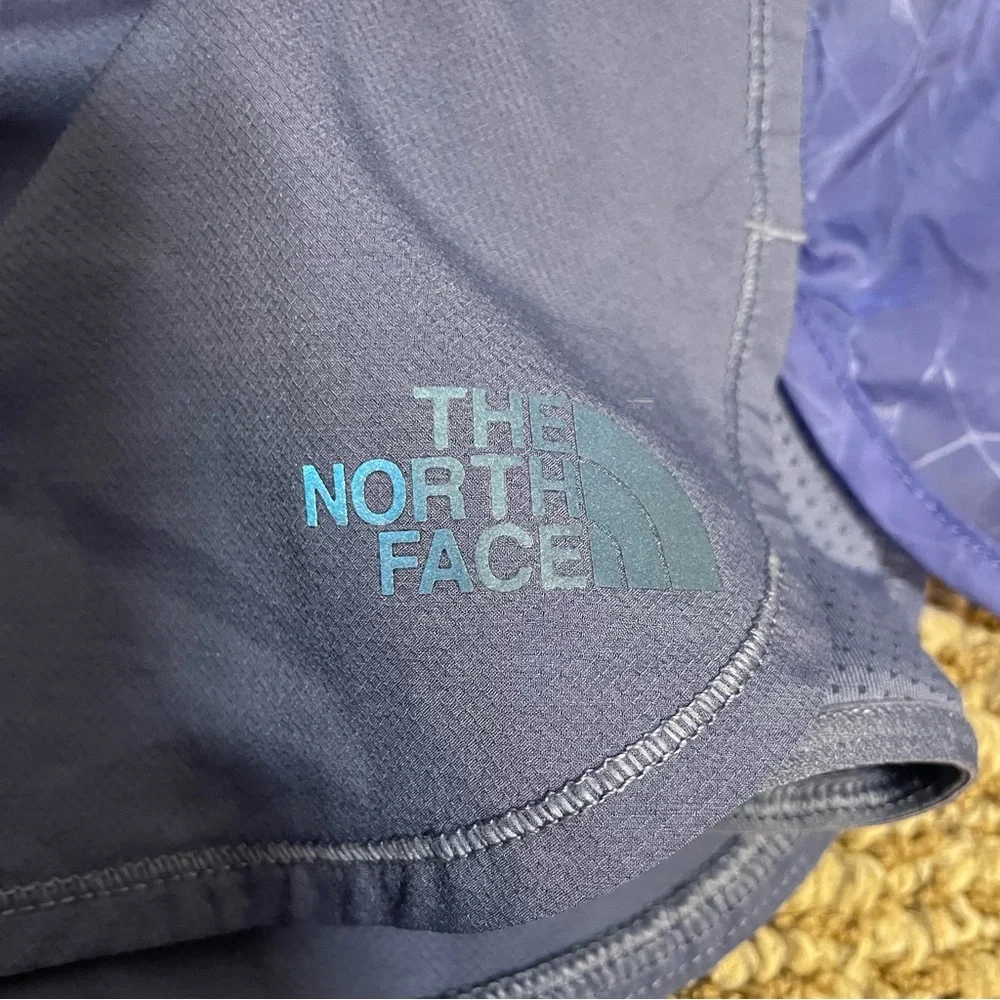 The North Face Skort Blue with mesh shorts size large athletic running tennis